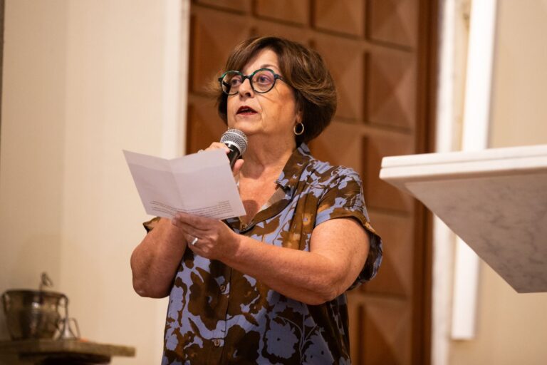 Un intervento al microfono all’inizio della celebrazione – Chiesa Buon Pastore, Bari, 29 settembre 2026