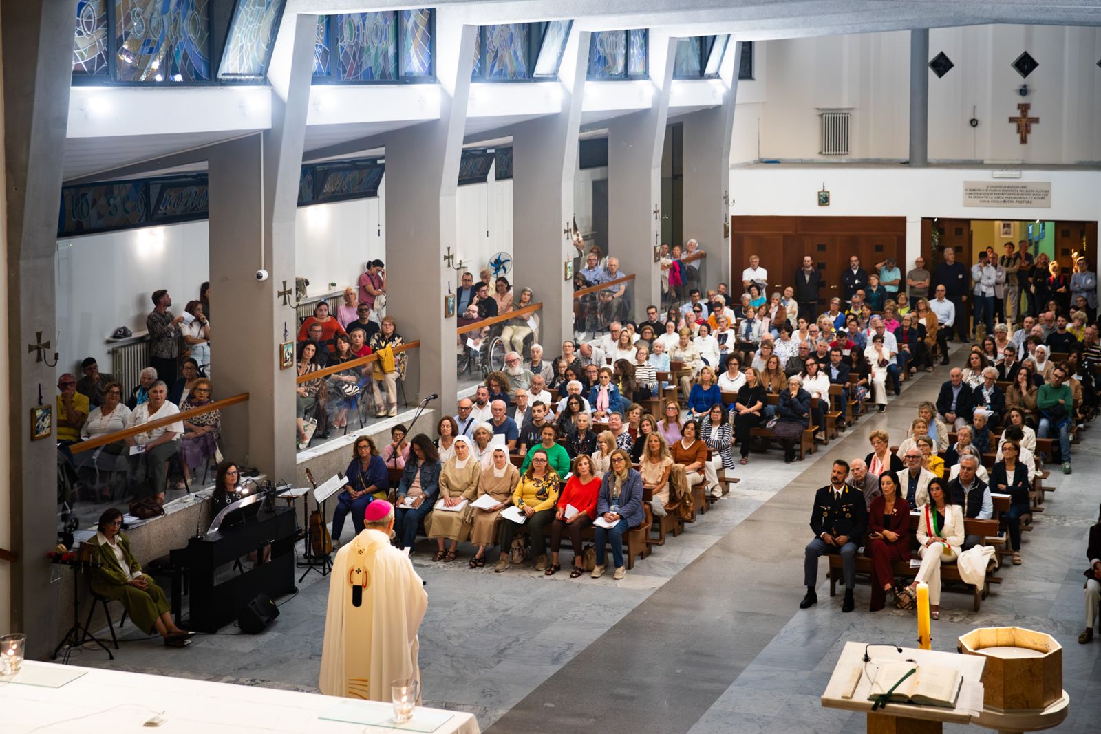 La chiesa gremita durante la Solenne Celebrazione Eucaristica – Chiesa Buon Pastore, Bari, 29 settembre 2026